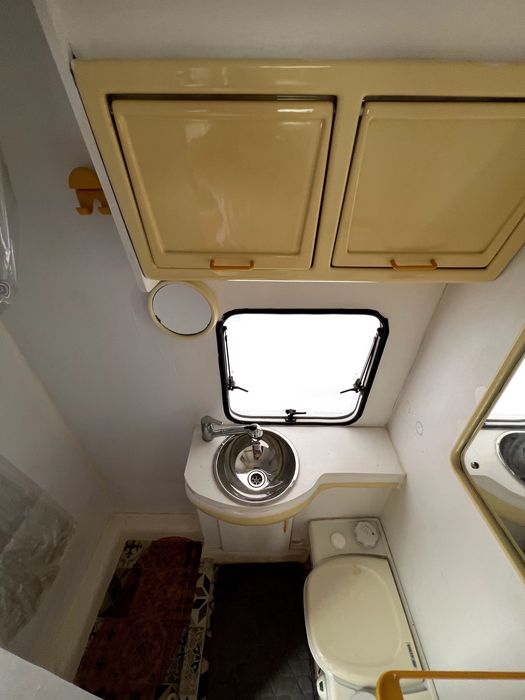 Autocaravana - FIAT DUCATO 2.5D | Elnagh CEMAC Capucine – 7 Lugares | 5 Camas Sempre Feitas | Painel Solar | Toldo | Câmara traseira