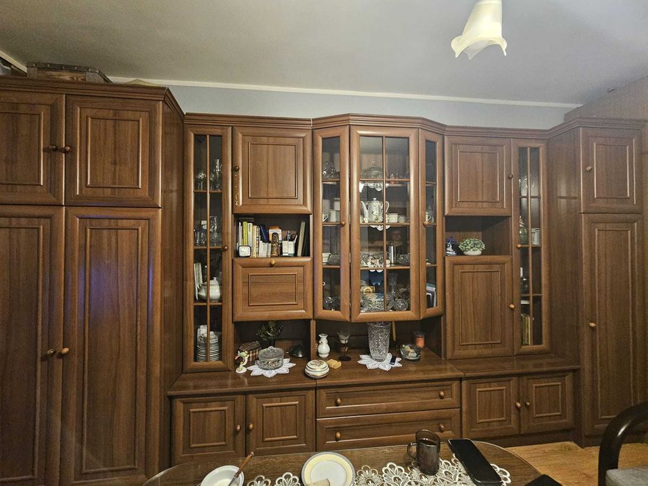 Meblościanka w dobrym stanie cena do negocjacji