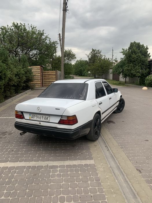 Продам мерседес w124