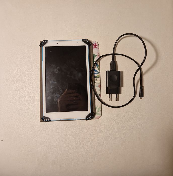 Tablet lenovo TB3-850M biały z aparatem