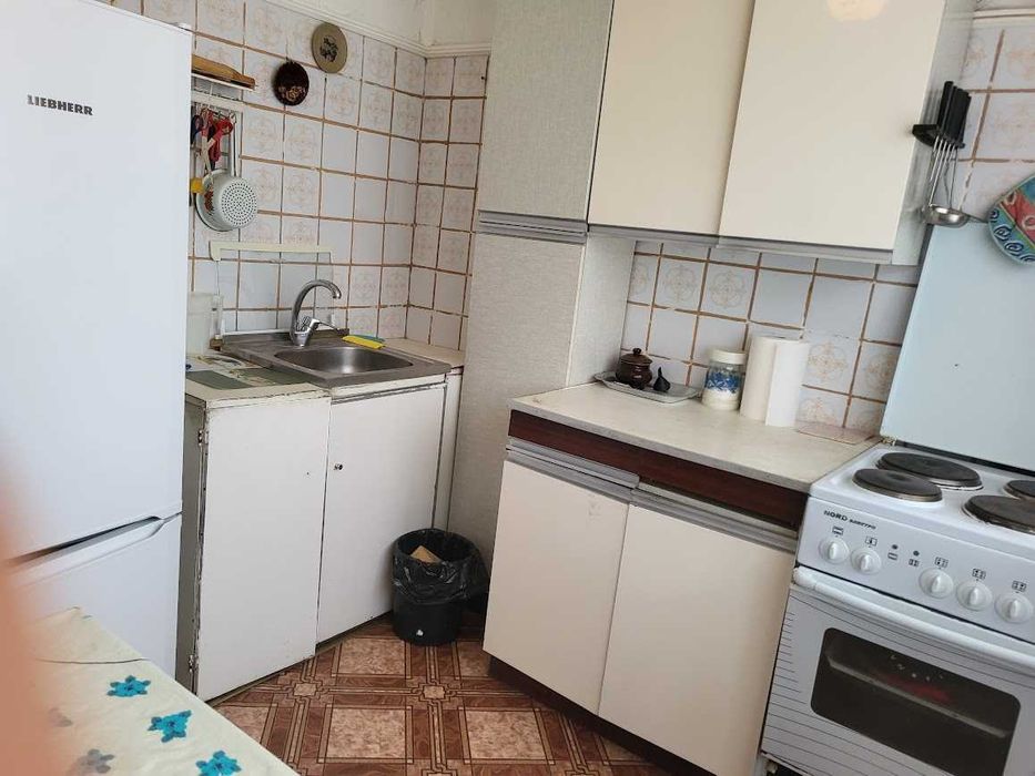Бровари продам 2 кім.квартиру вул.Незалежності.