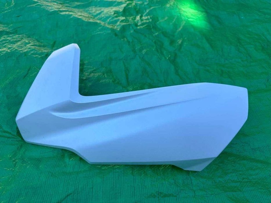 Honda Forza 125 2023- Osłona Czasza Bok Prawy OEM