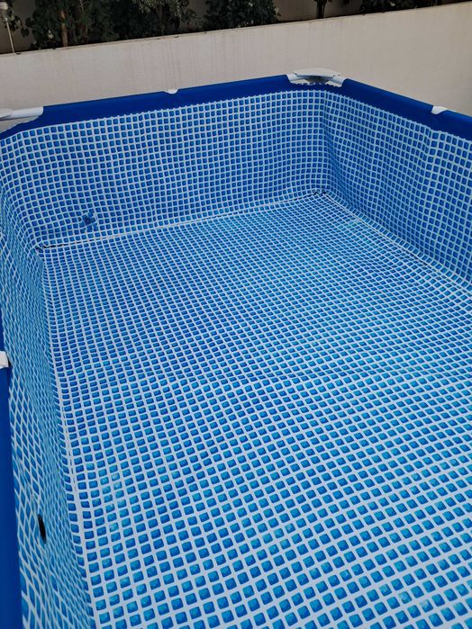 Piscina desmontavel INTEX 3x2x0,75 como nova