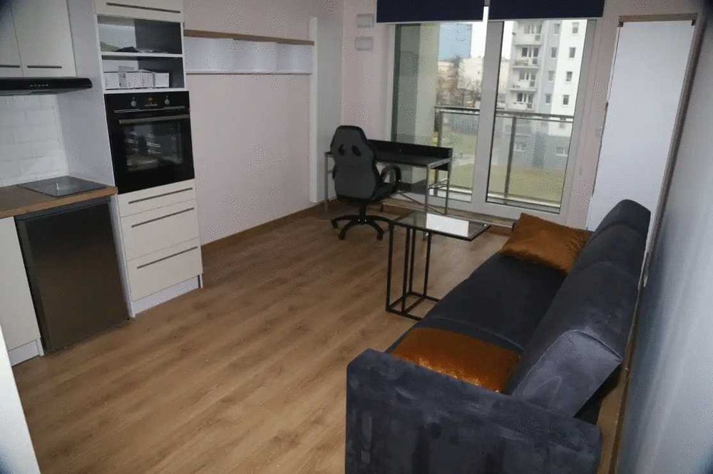 ŁÓDŹ .Do wynajęcia idealna kawalerka dla studentów w Łodzi. Osiedle PRIMO 2 ul. Tramwajowa 17B ŁÓDŻ FABRYCZNA SAMO  CENTRUM