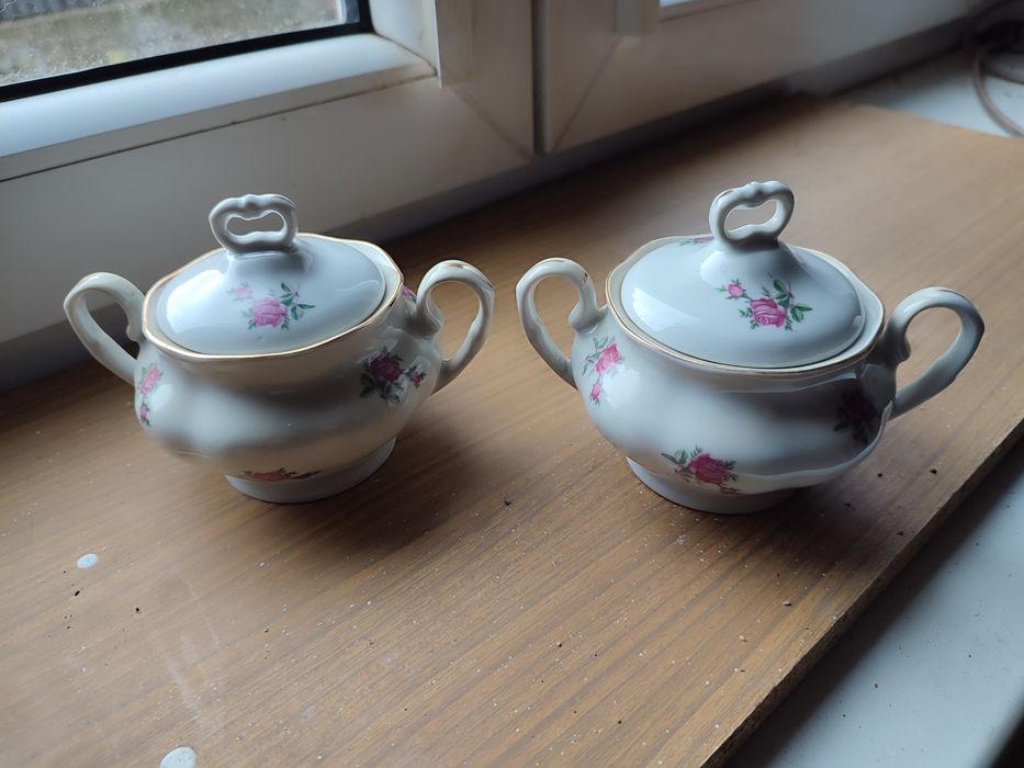 Cukiernice Karolina,2 sztuki