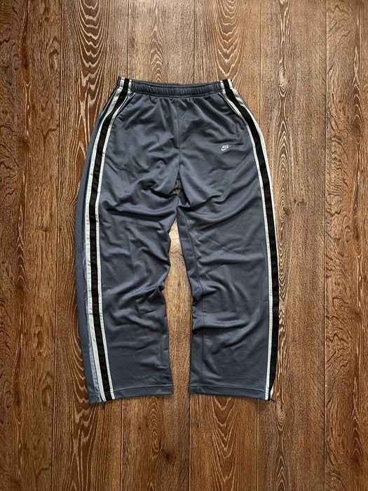 Сірі спортивні широкі вінтажні штани Nike Baggy  Vintage