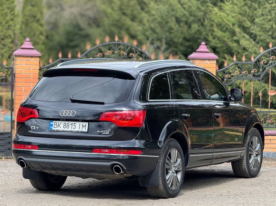 Продам Audi Q7 дизель/європа