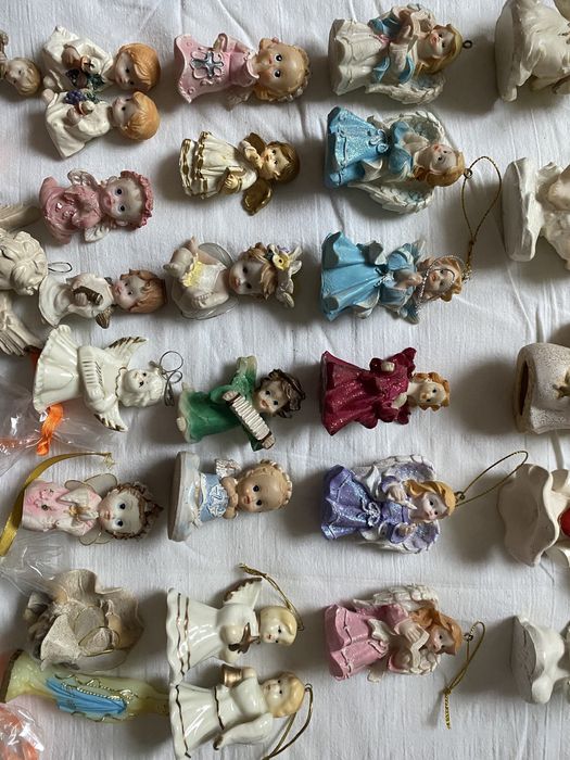 Kolekcja figurek aniołków