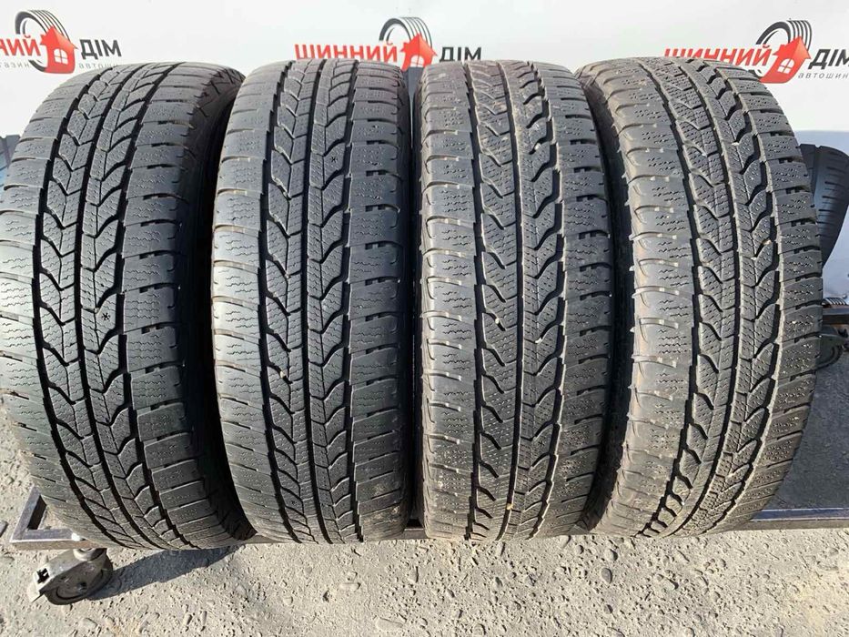 Шини 205/65 R16C Goodyear 7-7,5мм, зима.