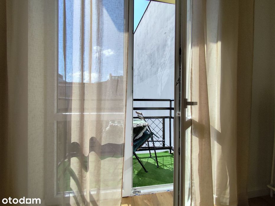 56 m², 2 pokoje, miejskie, balkon - 70m od Galerii Katowickiej - View 2