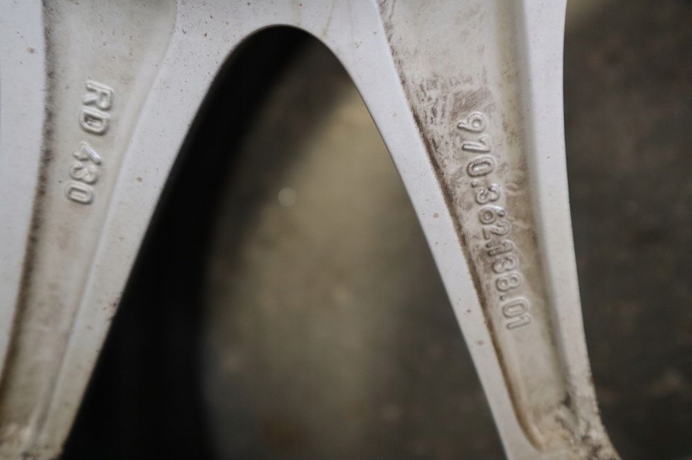 felga aluminiowa porsche oe panamera s 8.0 x 18 5x130 et 59