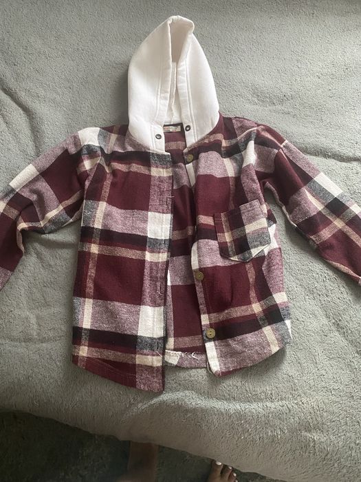 Рубашка для дівчинки.