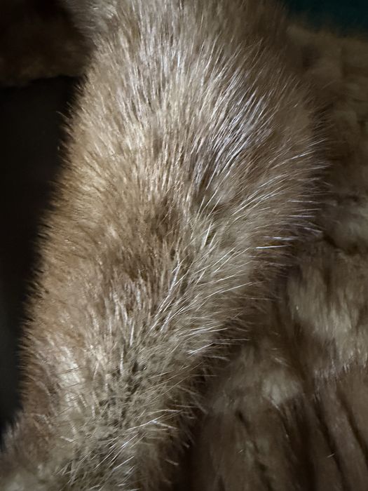 Норкова шуба сучасна модель