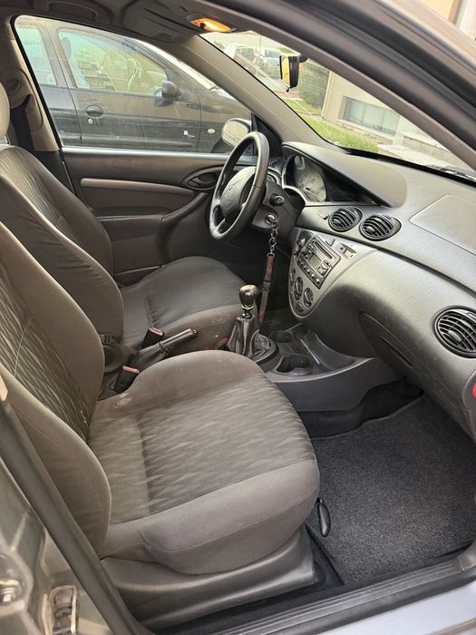 Ford Focus  carrinha — photo 4