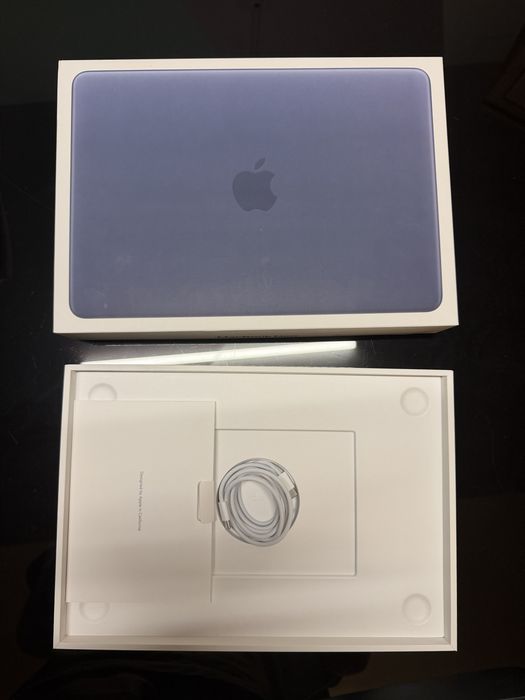 MacBook Neo 8GB de memória 256GB de armazenamento