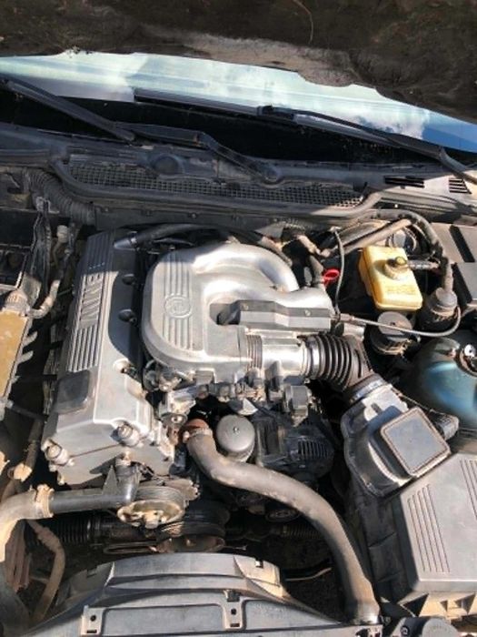 Двигун BMW 1.6 i M43B16 М43 столбик голий мотор E36 Compact E30