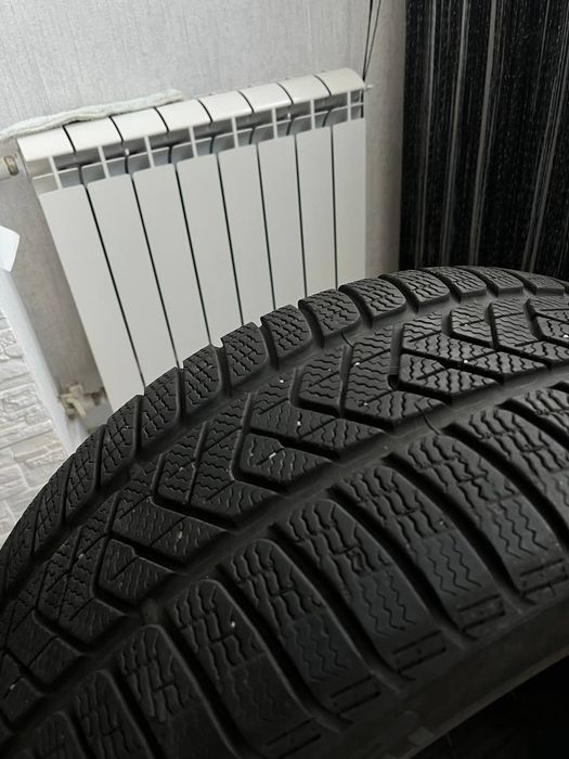 Зимние шины б/у в хорошем состоянии