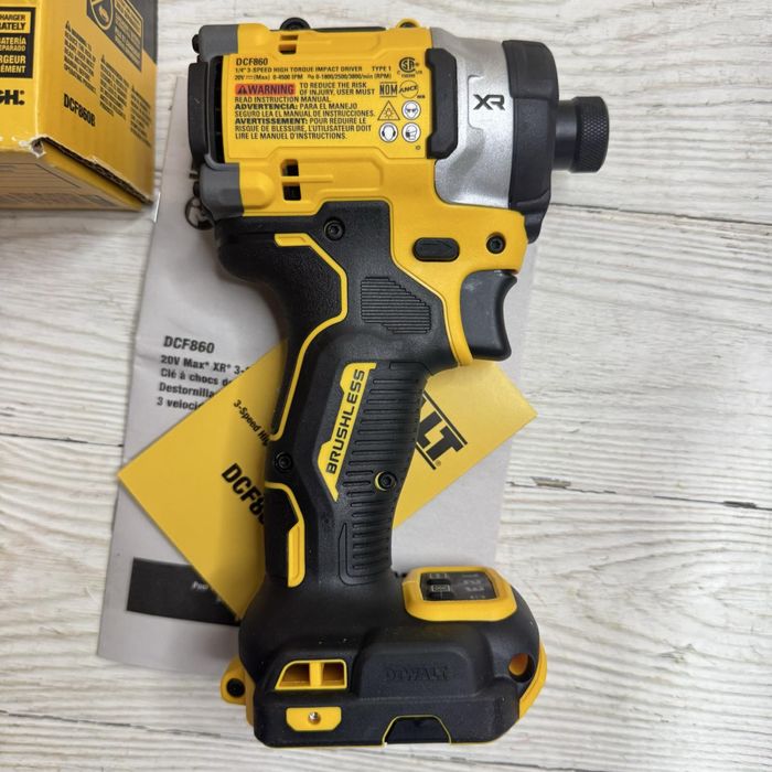 Імпульсний шурупокрут Dewalt DCF860 20V MAX