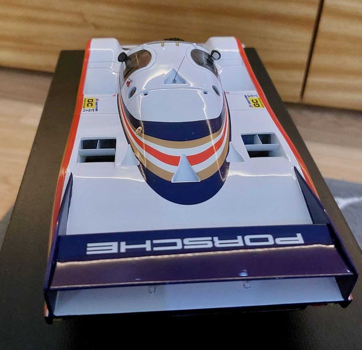 Porsche 956 LH #1 Rothmans Winner Le Mans 1982 SPARK 1:18