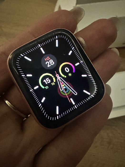 Apple Watch SE 40mm Gold