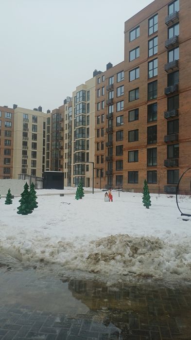 2-ох новобудова в ЖК Компас з паркомісцем та коміркою