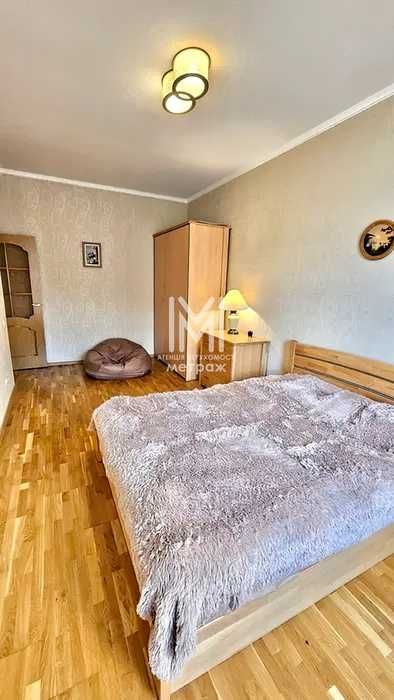 Продам 2к квартиру 70м2 в ЖК ЛАЙНЕР, Центр (18236)