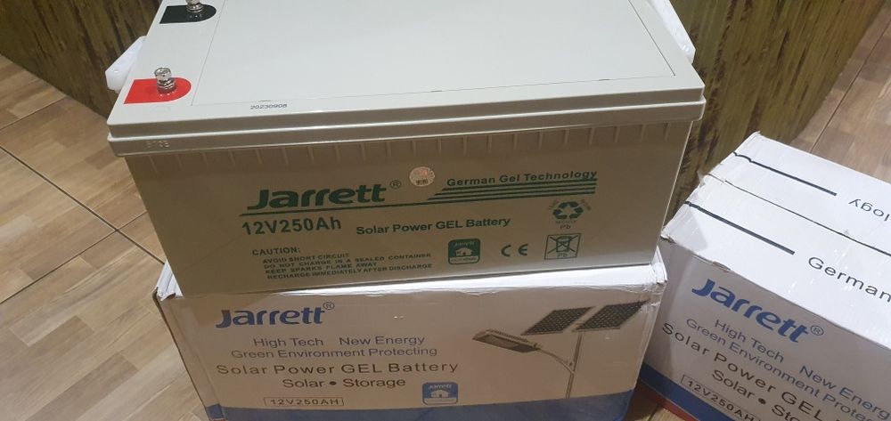 Гелиевые аккумуляторы  9Ач, 100Ач, 250Ач -12В