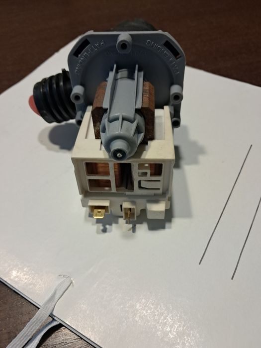 Pompa odpływowa od Electrolux ESL47700R