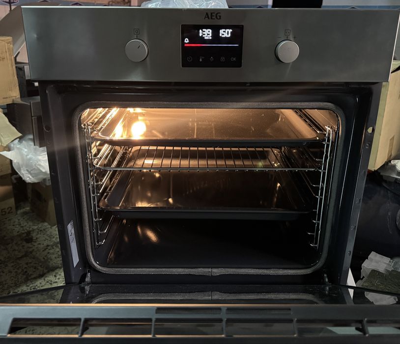 Forno AEG BPS331160M (71 L - 59.5 cm - Pirolítico - Inox)
