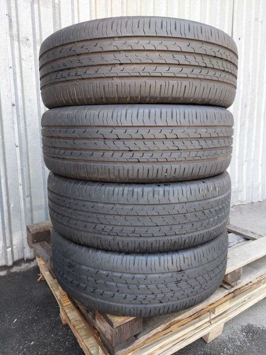 Шини б/в 225 60 R18 Continental EcoContact 6