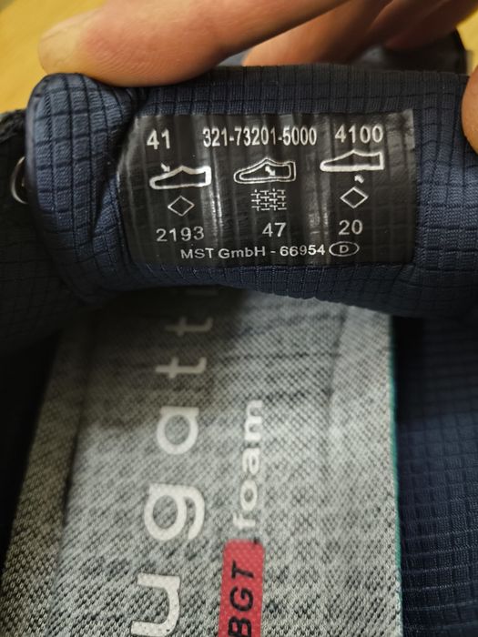 Buty Bugatti sneakersy 41