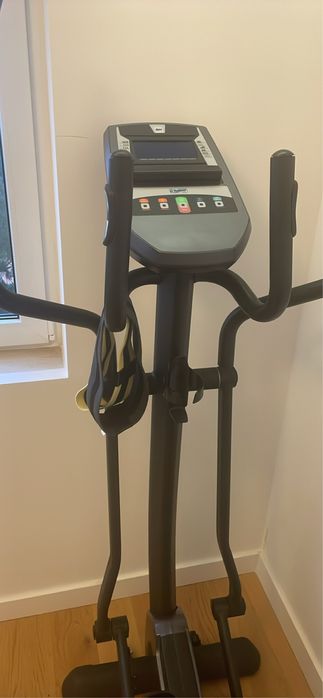 Aparelho Ginástica Eliptica