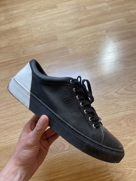 Кроссовки guess кожа
