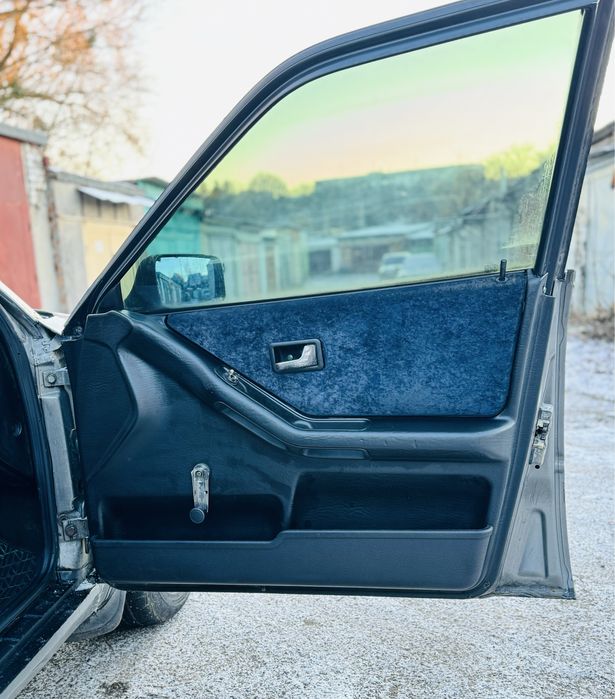 Продам Audi 80 Б3 1.8 Карбюратор Газ/Бензин