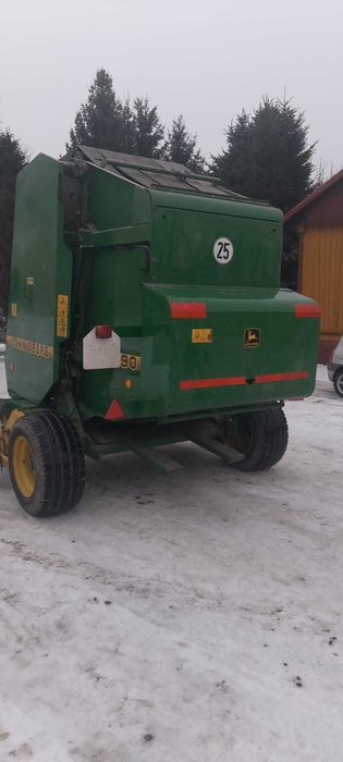 Prasa rolująca John deere 590
