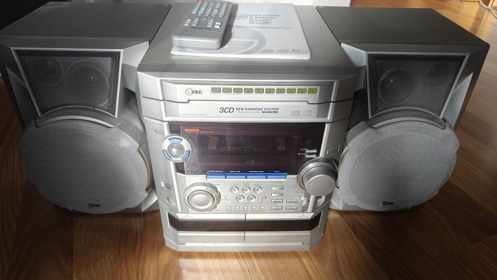 Продам музыкальный центр, караоке, динамики, усилитель,  музыкальное о