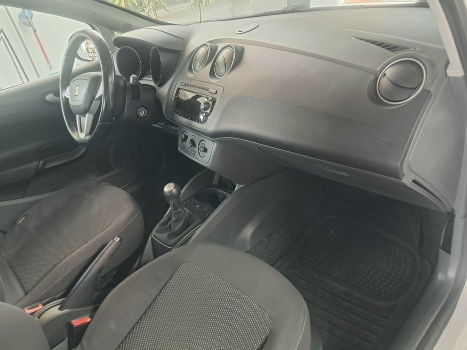 Seat Ibiza 1.4 80 cv