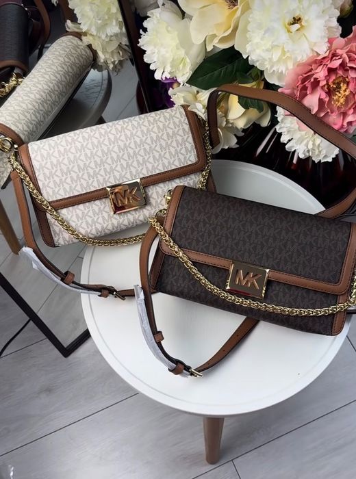 MICHAEL KORS шкіряна сумочка