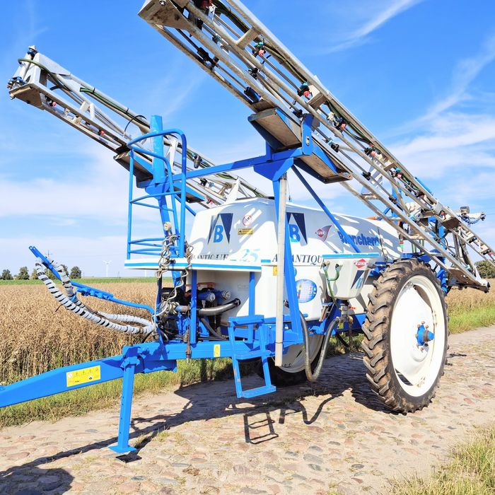Opryskiwacz Kuhn Blanchard Atlantique 2500l 24/21m Arag