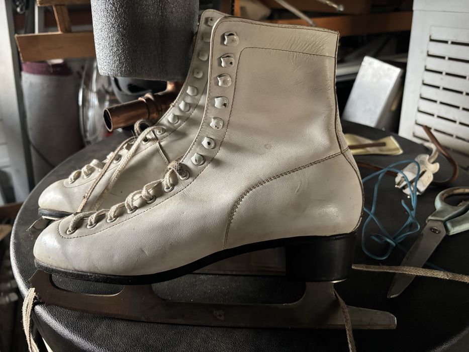 Łyżwy figurówki 38 rozmiar