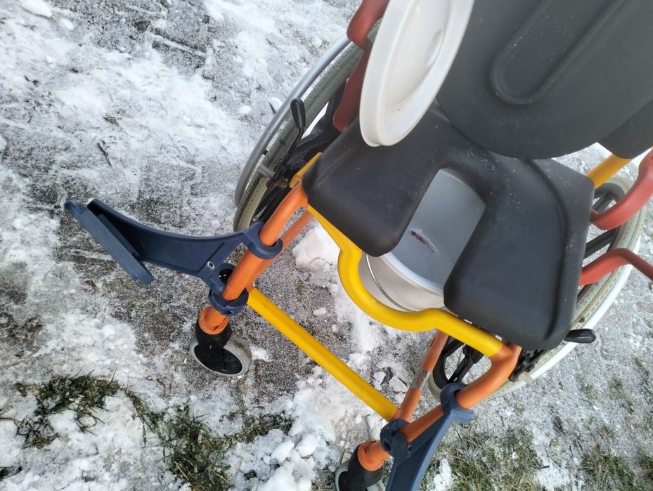 Sprzedam. Wózek. Inwalidzki