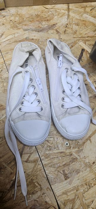 Buty trampki brokatowe