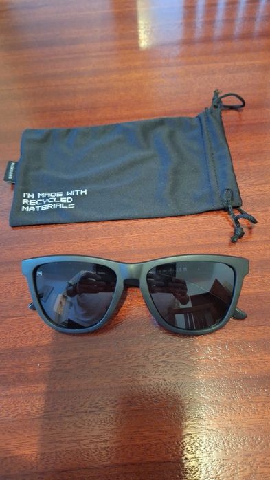 Vendo óculos sol, marca Hawkers