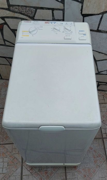 Máquina Lavar Roupa THOMSON (velhinha mas a trabalhar)
