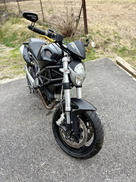 Ducati Monster 696 ABS 2012