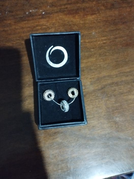 Подвеска Oriflame.