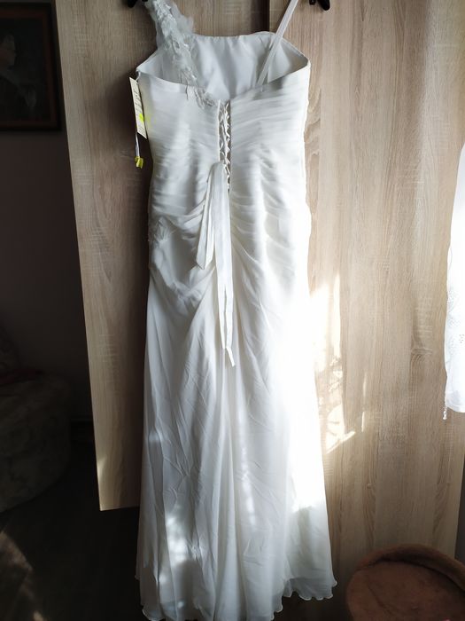 Suknia ślubna ecru r. 40, na 160 cm