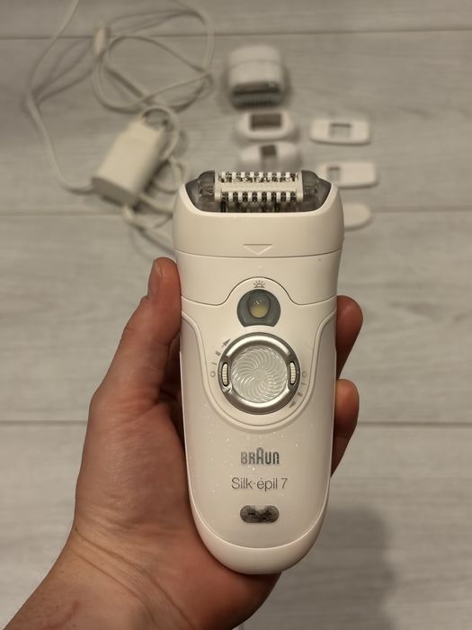 Depilator bezprzewodowy Braun Silk Epil 7 depilacja na sucho i mokro
