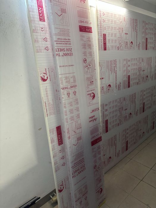 Poliwęglan komorowy 16mm w kolorze mlecznym