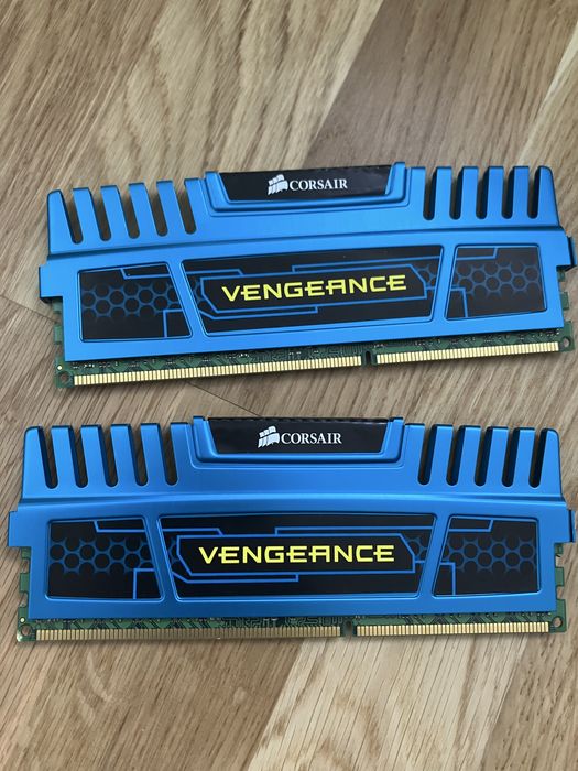 Ram ddr3 2x4GB 1600mhz corsair